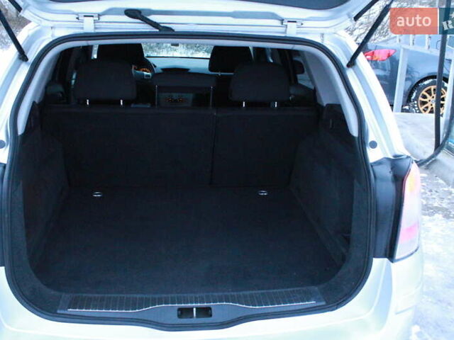 Сірий Опель Астра, об'ємом двигуна 1.7 л та пробігом 303 тис. км за 5199 $, фото 22 на Automoto.ua