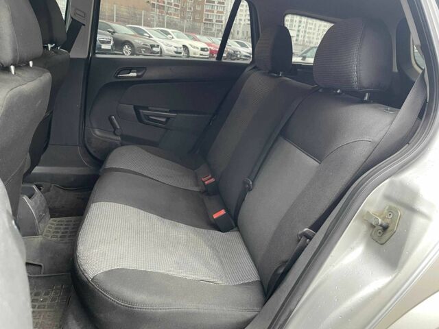 Серый Опель Астра, объемом двигателя 1.6 л и пробегом 299 тыс. км за 4790 $, фото 9 на Automoto.ua