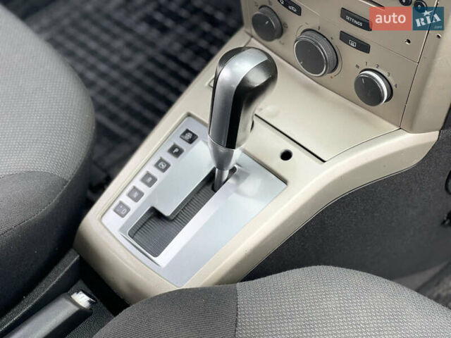 Серый Опель Астра, объемом двигателя 1.9 л и пробегом 203 тыс. км за 5800 $, фото 33 на Automoto.ua