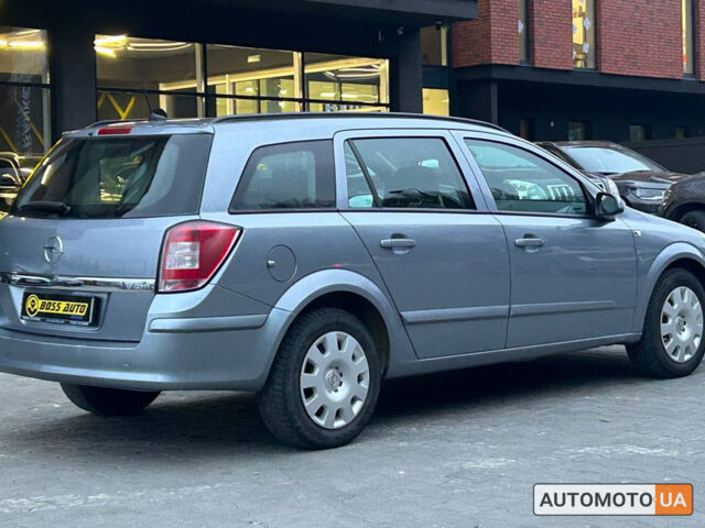 Серый Опель Астра, объемом двигателя 1.7 л и пробегом 321 тыс. км за 6000 $, фото 5 на Automoto.ua