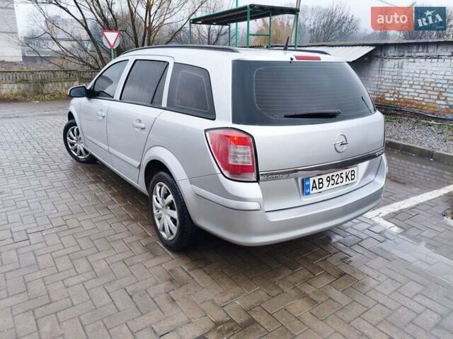 Сірий Опель Астра, об'ємом двигуна 1.91 л та пробігом 292 тис. км за 5800 $, фото 2 на Automoto.ua