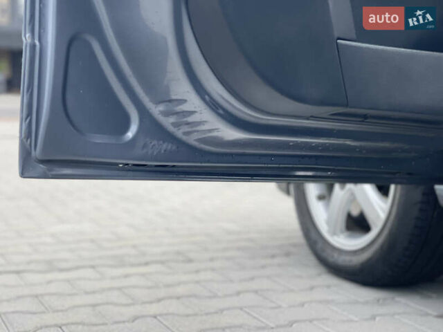 Серый Опель Астра, объемом двигателя 1.9 л и пробегом 203 тыс. км за 5800 $, фото 21 на Automoto.ua