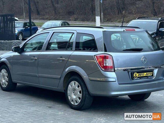 Серый Опель Астра, объемом двигателя 1.7 л и пробегом 321 тыс. км за 6000 $, фото 3 на Automoto.ua