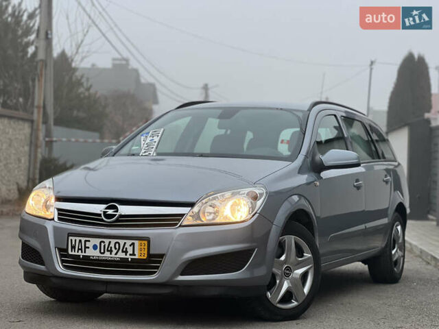 Сірий Опель Астра, об'ємом двигуна 1.7 л та пробігом 240 тис. км за 5199 $, фото 1 на Automoto.ua