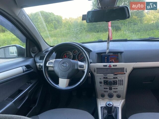 Сірий Опель Астра, об'ємом двигуна 1.69 л та пробігом 358 тис. км за 4450 $, фото 24 на Automoto.ua