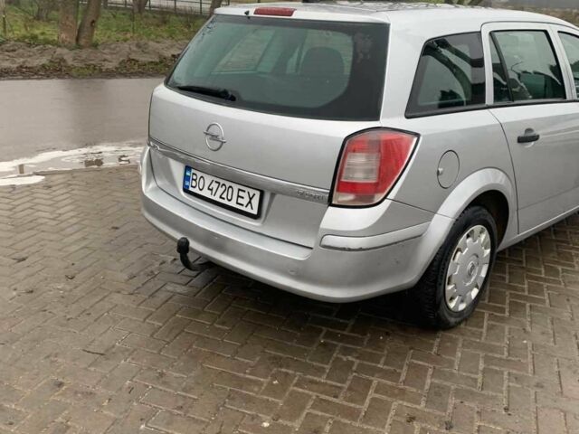 Сірий Опель Астра, об'ємом двигуна 1.7 л та пробігом 250 тис. км за 4200 $, фото 4 на Automoto.ua