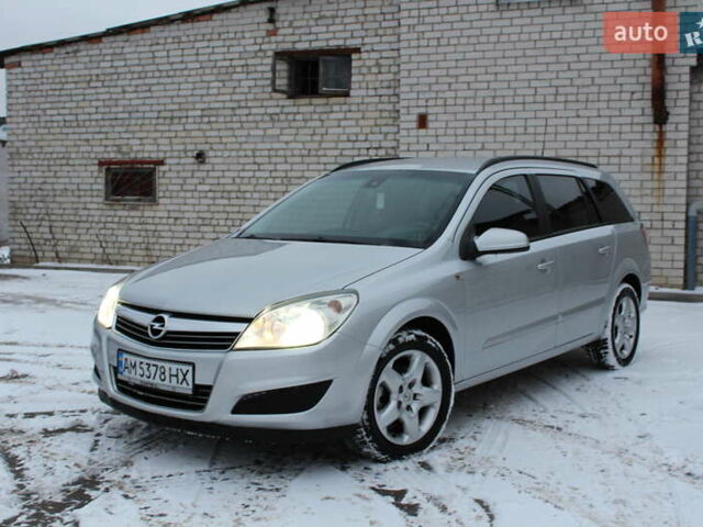 Сірий Опель Астра, об'ємом двигуна 1.7 л та пробігом 303 тис. км за 5199 $, фото 1 на Automoto.ua