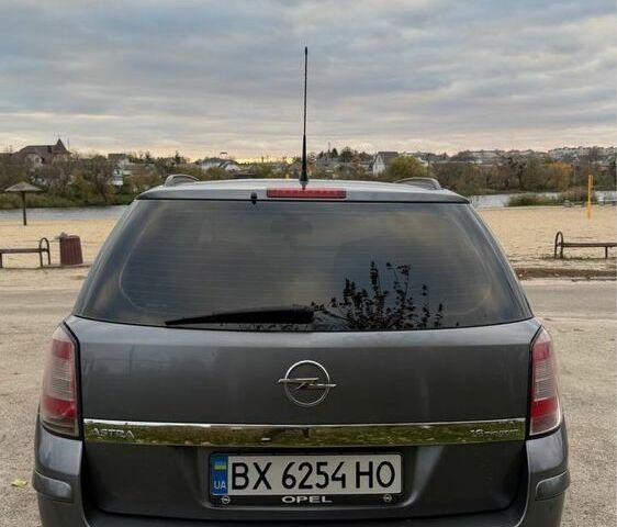 Опель Астра 2007 у Белой Церкве на Automoto.ua Сірий Опель Астра, об'ємом двигуна 1.6 л та пробігом 237 тис. км за 4299 $, фото 6 на Automoto.ua