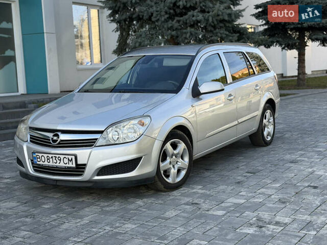 Серый Опель Астра, объемом двигателя 1.69 л и пробегом 334 тыс. км за 3850 $, фото 12 на Automoto.ua
