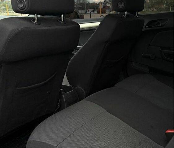 Опель Астра 2007 у Белой Церкве на Automoto.ua Сірий Опель Астра, об'ємом двигуна 1.6 л та пробігом 237 тис. км за 4299 $, фото 9 на Automoto.ua