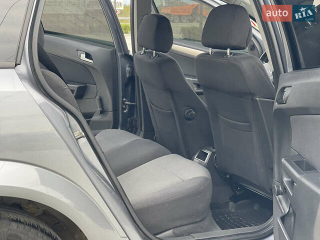 Серый Опель Астра, объемом двигателя 1.9 л и пробегом 203 тыс. км за 5800 $, фото 25 на Automoto.ua