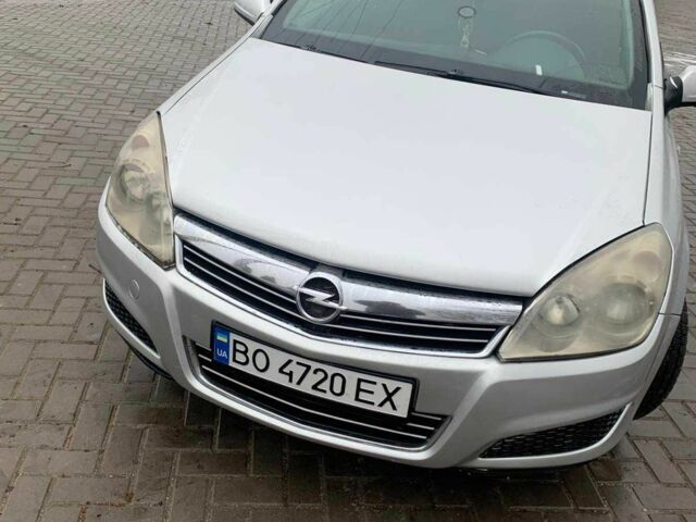 Сірий Опель Астра, об'ємом двигуна 1.7 л та пробігом 250 тис. км за 4200 $, фото 7 на Automoto.ua