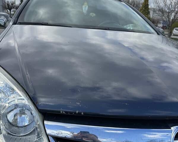 Серый Опель Астра, объемом двигателя 1.36 л и пробегом 268 тыс. км за 5000 $, фото 6 на Automoto.ua