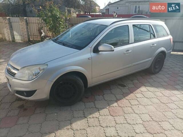 Сірий Опель Астра, об'ємом двигуна 1.6 л та пробігом 300 тис. км за 4500 $, фото 5 на Automoto.ua