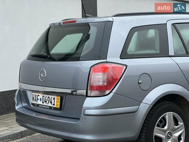 Сірий Опель Астра, об'ємом двигуна 1.7 л та пробігом 240 тис. км за 5199 $, фото 23 на Automoto.ua
