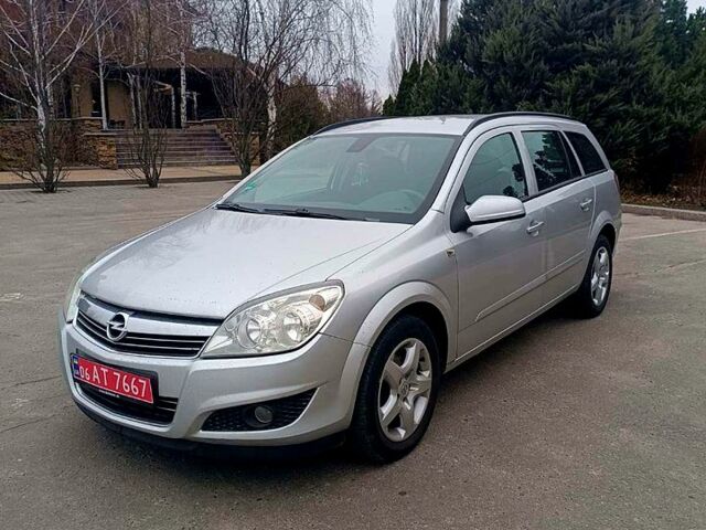 Сірий Опель Астра, об'ємом двигуна 1.6 л та пробігом 226 тис. км за 5400 $, фото 1 на Automoto.ua