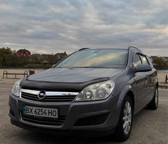 Опель Астра 2007 у Белой Церкве на Automoto.ua Сірий Опель Астра, об'ємом двигуна 1.6 л та пробігом 237 тис. км за 4299 $, фото 5 на Automoto.ua