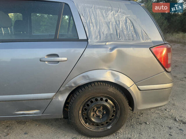 Серый Опель Астра, объемом двигателя 1.3 л и пробегом 432 тыс. км за 4000 $, фото 8 на Automoto.ua