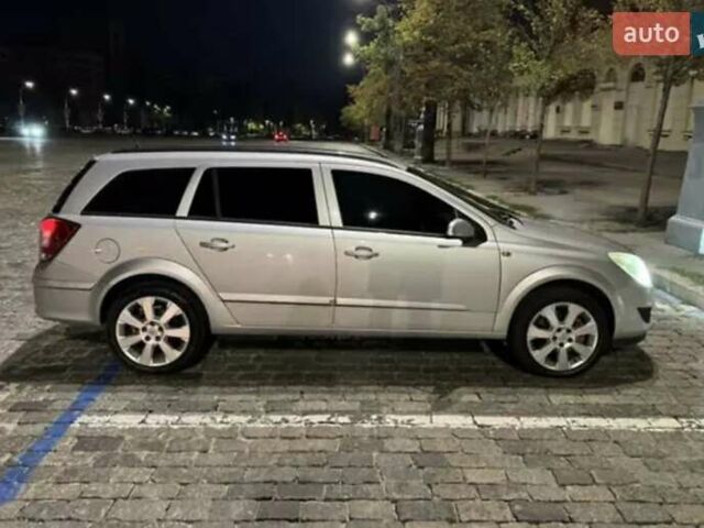 Серый Опель Астра, объемом двигателя 1.91 л и пробегом 291 тыс. км за 5800 $, фото 21 на Automoto.ua