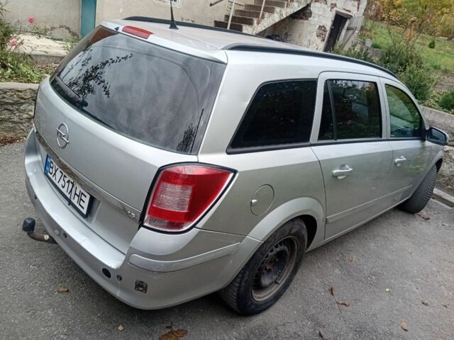 Опель Астра 2007 у Хмельницькому на Automoto.ua Сірий Опель Астра, об'ємом двигуна 1.6 л та пробігом 385 тис. км за 4300 $, фото 1 на Automoto.ua