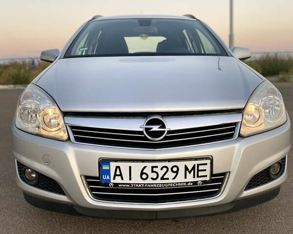 Сірий Опель Астра, об'ємом двигуна 1.6 л та пробігом 178 тис. км за 5750 $, фото 7 на Automoto.ua