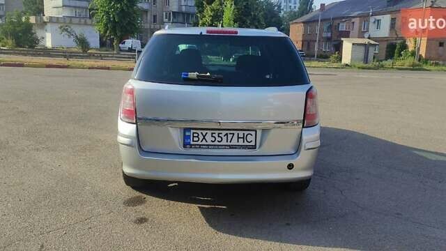 Серый Опель Астра, объемом двигателя 1.69 л и пробегом 330 тыс. км за 5222 $, фото 8 на Automoto.ua