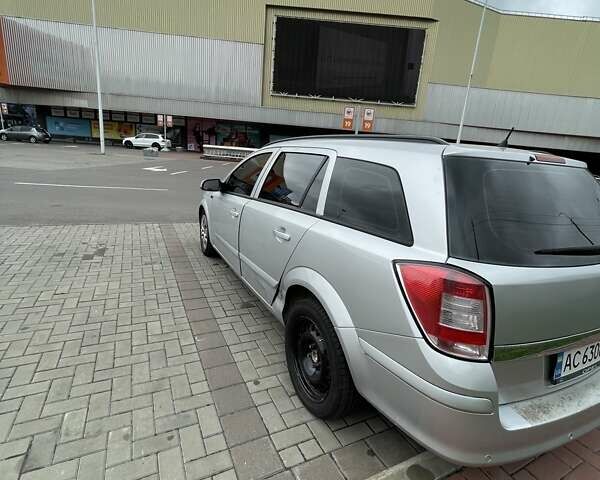 Сірий Опель Астра, об'ємом двигуна 1.9 л та пробігом 298 тис. км за 4100 $, фото 8 на Automoto.ua