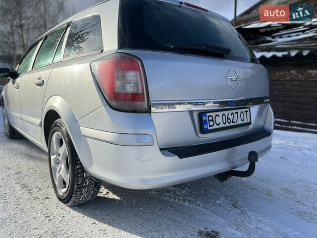 Серый Опель Астра, объемом двигателя 1.9 л и пробегом 263 тыс. км за 4250 $, фото 19 на Automoto.ua