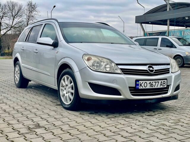 Сірий Опель Астра, об'ємом двигуна 1.7 л та пробігом 240 тис. км за 4300 $, фото 3 на Automoto.ua