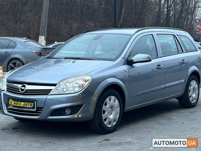 Серый Опель Астра, объемом двигателя 1.7 л и пробегом 321 тыс. км за 6000 $, фото 2 на Automoto.ua