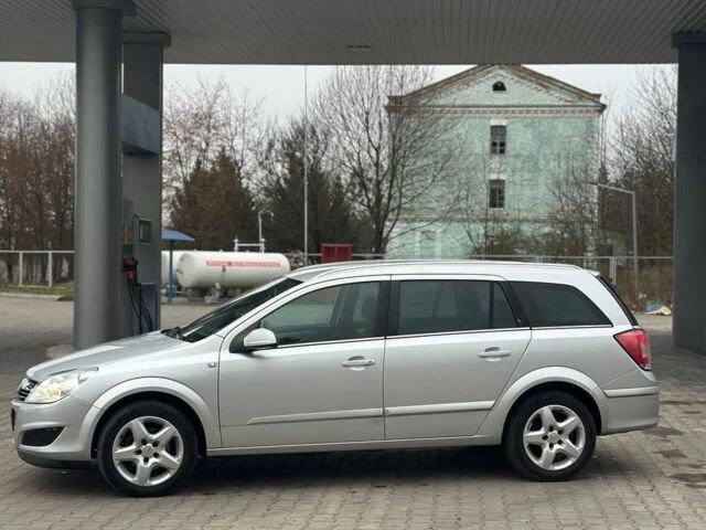 Сірий Опель Астра, об'ємом двигуна 1.6 л та пробігом 160 тис. км за 5400 $, фото 1 на Automoto.ua