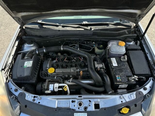 Серый Опель Астра, объемом двигателя 0 л и пробегом 280 тыс. км за 1899 $, фото 6 на Automoto.ua