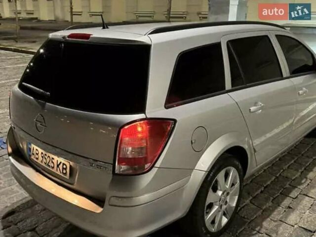 Серый Опель Астра, объемом двигателя 1.91 л и пробегом 291 тыс. км за 5800 $, фото 25 на Automoto.ua