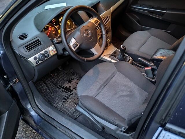 Опель Астра 2007 в Запорожье на Automoto.ua Серый Опель Астра, объемом двигателя 0 л и пробегом 365 тыс. км за 2300 $, фото 7 на Automoto.ua