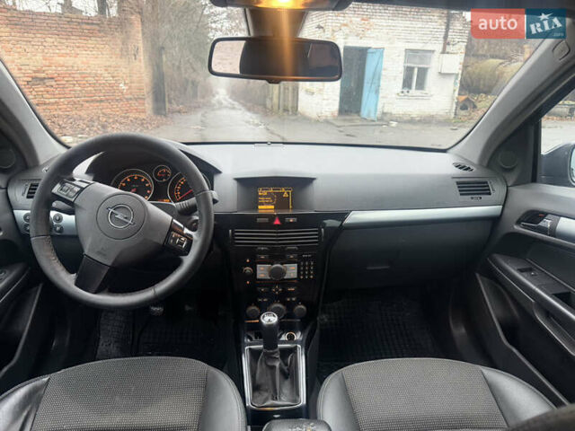 Сірий Опель Астра, об'ємом двигуна 1.6 л та пробігом 250 тис. км за 5300 $, фото 19 на Automoto.ua