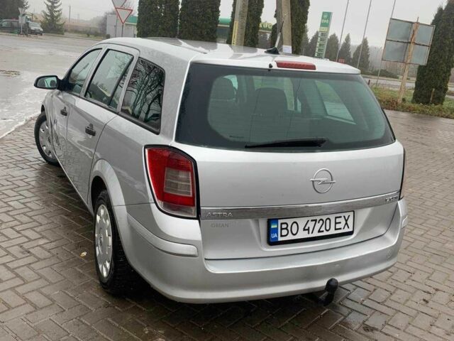 Сірий Опель Астра, об'ємом двигуна 1.7 л та пробігом 250 тис. км за 4200 $, фото 3 на Automoto.ua