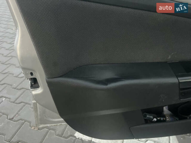 Серый Опель Астра, объемом двигателя 1.7 л и пробегом 301 тыс. км за 5100 $, фото 12 на Automoto.ua