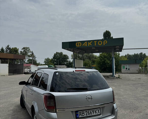 Сірий Опель Астра, об'ємом двигуна 1.69 л та пробігом 315 тис. км за 4699 $, фото 2 на Automoto.ua