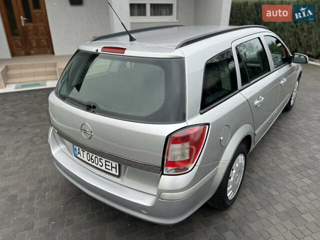 Серый Опель Астра, объемом двигателя 1.36 л и пробегом 270 тыс. км за 3900 $, фото 126 на Automoto.ua