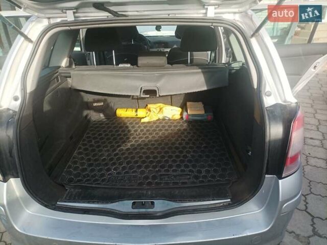 Сірий Опель Астра, об'ємом двигуна 1.6 л та пробігом 300 тис. км за 4500 $, фото 11 на Automoto.ua