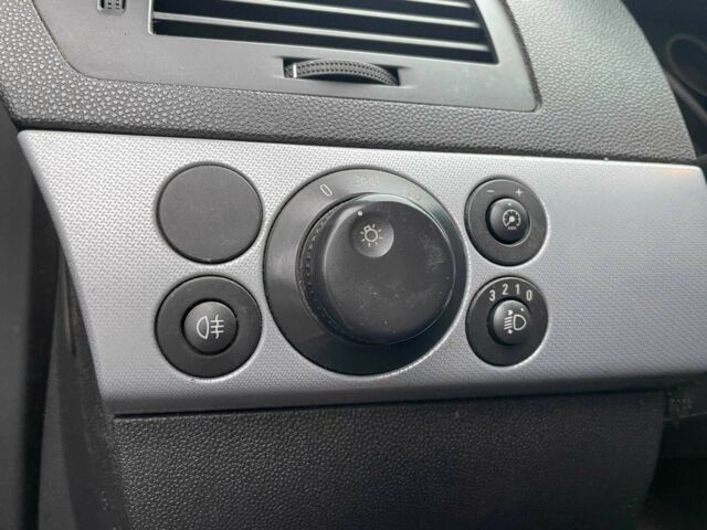 Серый Опель Астра, объемом двигателя 1.6 л и пробегом 299 тыс. км за 4790 $, фото 16 на Automoto.ua