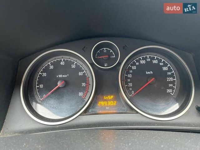 Серый Опель Астра, объемом двигателя 1.6 л и пробегом 298 тыс. км за 4790 $, фото 18 на Automoto.ua