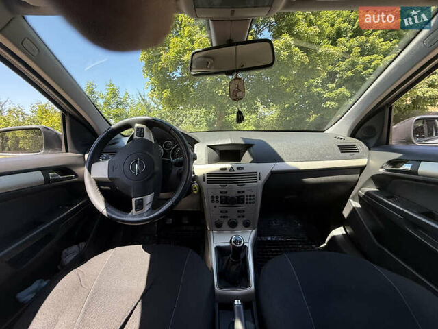 Сірий Опель Астра, об'ємом двигуна 1.6 л та пробігом 227 тис. км за 4650 $, фото 35 на Automoto.ua