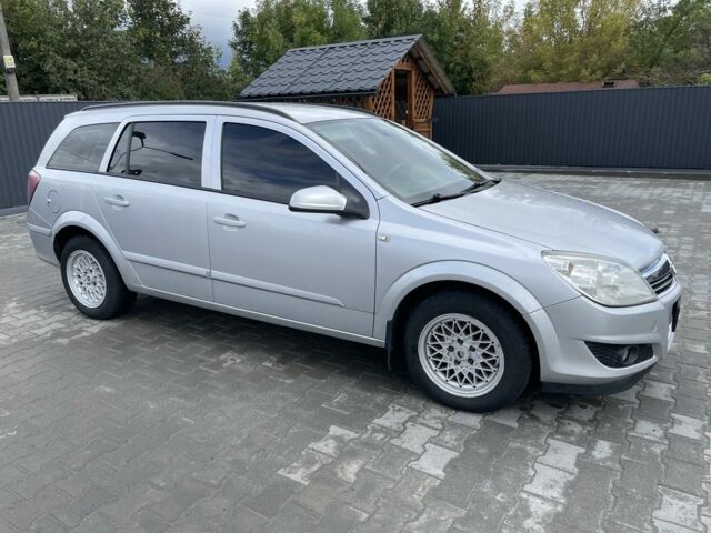 Сірий Опель Астра, об'ємом двигуна 1.3 л та пробігом 220 тис. км за 3714 $, фото 4 на Automoto.ua