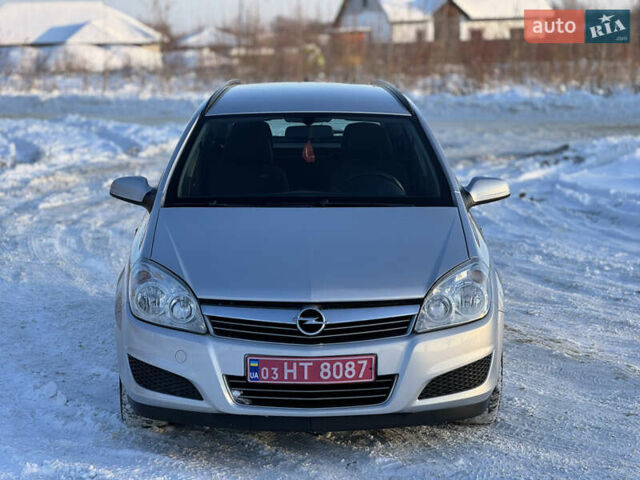 Сірий Опель Астра, об'ємом двигуна 1.6 л та пробігом 215 тис. км за 4950 $, фото 3 на Automoto.ua