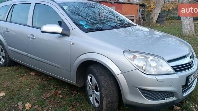 Сірий Опель Астра, об'ємом двигуна 1.8 л та пробігом 190 тис. км за 5300 $, фото 4 на Automoto.ua