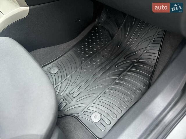 Серый Опель Астра, объемом двигателя 1.36 л и пробегом 270 тыс. км за 3900 $, фото 35 на Automoto.ua