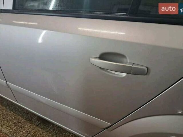 Серый Опель Астра, объемом двигателя 1.91 л и пробегом 291 тыс. км за 5800 $, фото 17 на Automoto.ua