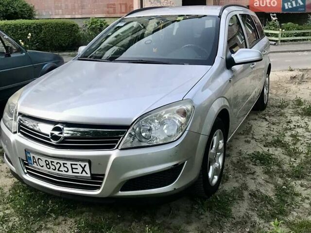 Сірий Опель Астра, об'ємом двигуна 1.8 л та пробігом 220 тис. км за 5500 $, фото 1 на Automoto.ua