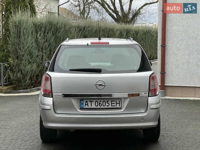Серый Опель Астра, объемом двигателя 1.36 л и пробегом 270 тыс. км за 3900 $, фото 154 на Automoto.ua